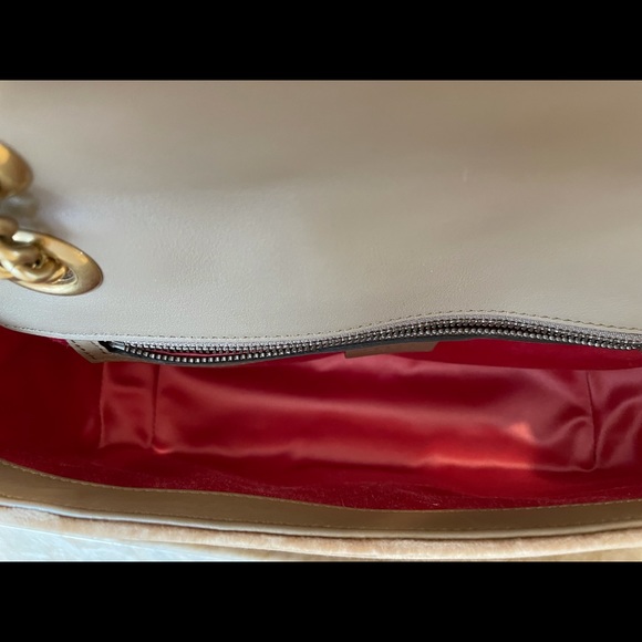 Gucci marmont small Gg matelasse shoulder bag. - Picture 14 of 15